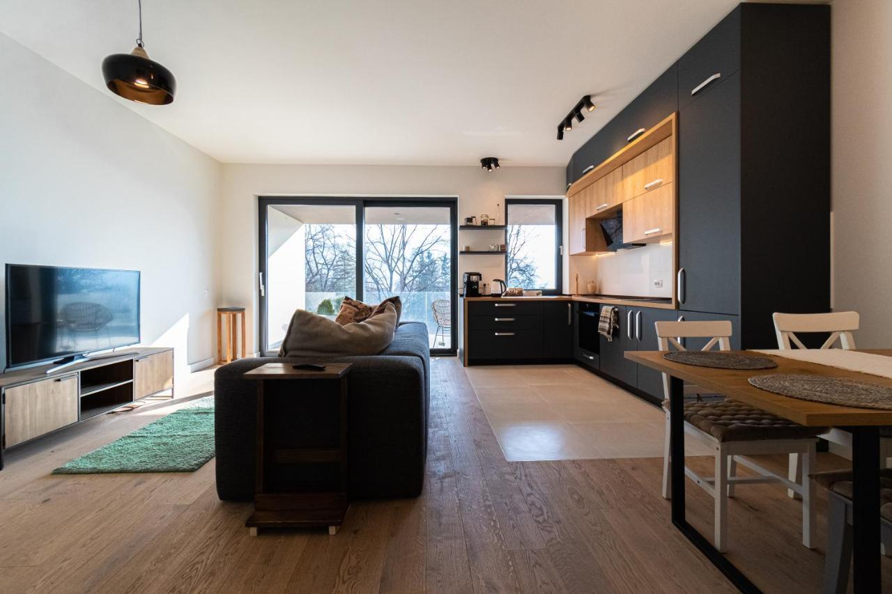 Mirador Bohemian Apt With Views Over Old Town And Tampa Mountain, Near Poiana Braşov Exterior foto